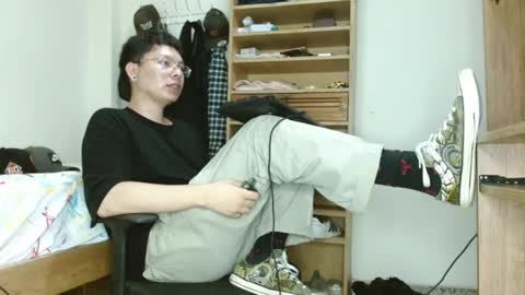 Snapshot of sebasslops chatting on 19, 2, 2025 Sebas online show from 19, 2, 2025