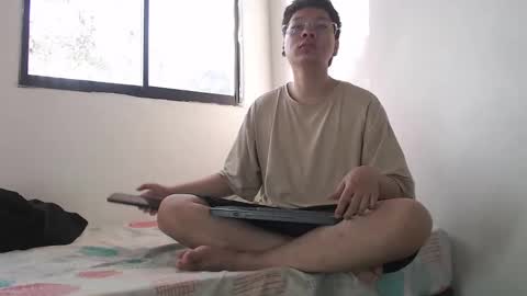 Snapshot of sebasslops chatting on 2, 3, 2025 Sebas online show from 2, 3, 2025