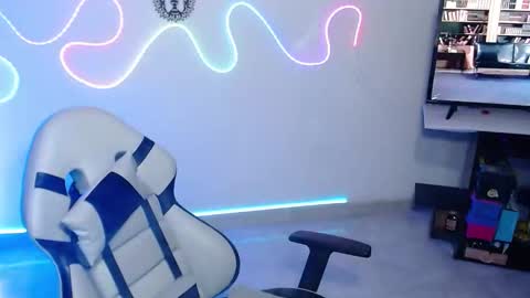 Snapshot of sebastian_025 chatting on 11, 9, 2025 Sebastian online show from 11, 9, 2025