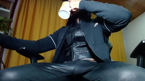 Sebastian online show from 17, 5, 2026