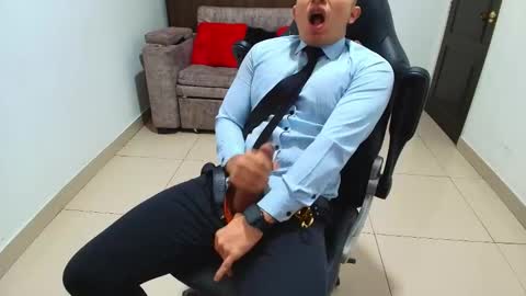 juan  sebastian online show from 12, 2, 2025