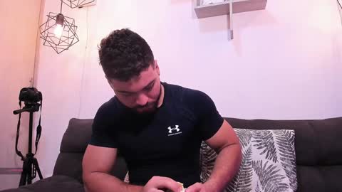 Instagram jeanpaulfit  online show from 8, 12, 2024
