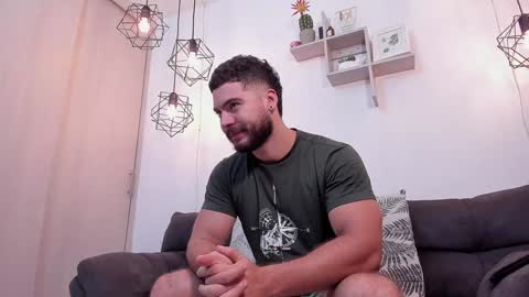 Instagram jeanpaulfit  online show from 19, 1, 2025