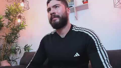 Instagram jeanpaulfit  online show from 26, 5, 2026