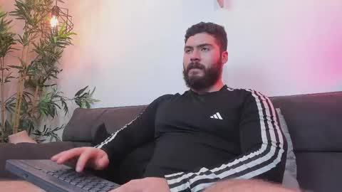 Snapshot of sebastianvilla__ chatting on 3, 6, 2026 Instagram jeanpaulfit online show from 3, 6, 2026