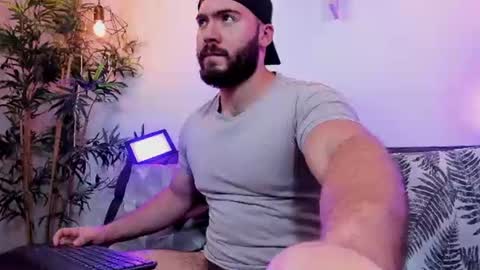 Snapshot of sebastianvilla__ chatting on 24, 6, 2026 Instagram jeanpaulfit online show from 24, 6, 2026