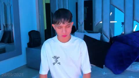 Snapshot of sebax_00 chatting on 28, 9, 2025 Sebastian online show from 28, 9, 2025