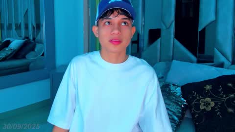Snapshot of sebax_00 chatting on 1, 10, 2025 Sebastian online show from 1, 10, 2025