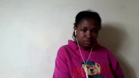 Snapshot of secil3274 chatting on 12, 7, 2026 secil3274 online show from 12, 7, 2026