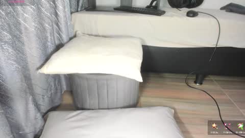 Snapshot of secret_daniell1 chatting on 10, 9, 2025 Daniela online show from 10, 9, 2025