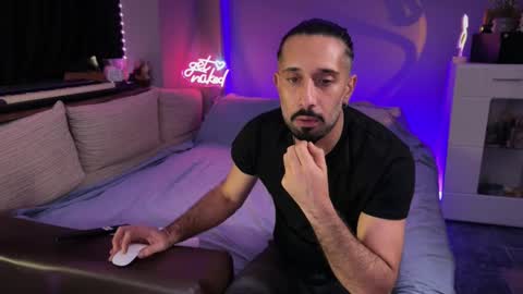 Secret Lovers online show from 2, 6, 2026