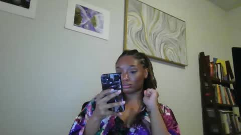 Snapshot of secretdesirecontent chatting on 7, 3, 2025 Priceless Domme online show from 7, 3, 2025