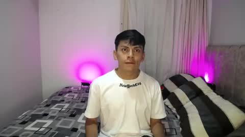 Felipe y Camilo online show from 11, 9, 2025
