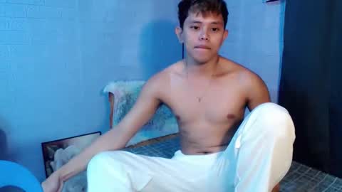 Snapshot of seductive_maxxx chatting on 11, 5, 2026 Max online show from 11, 5, 2026