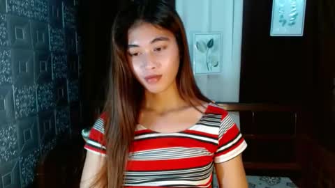Snapshot of seductive_monicaxxx chatting on 5, 10, 2025 NIK online show from 5, 10, 2025