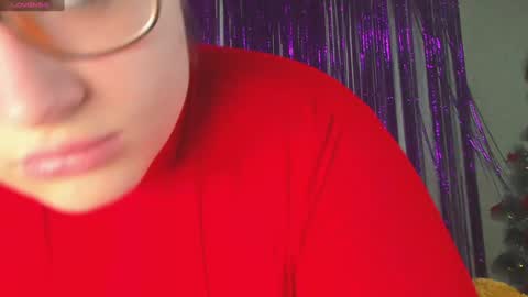 seductive_she_wolf online show from 6, 1, 2025