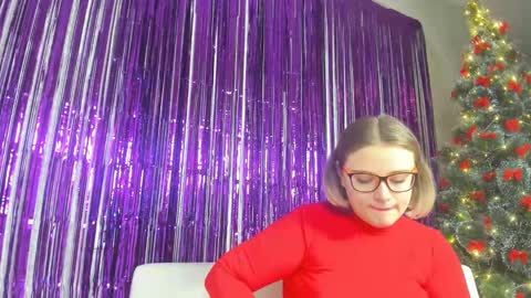 seductive_she_wolf online show from 10, 1, 2025