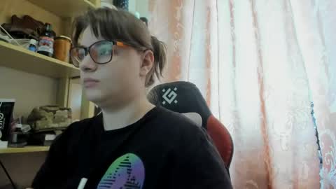 seductive_she_wolf online show from 11, 5, 2026