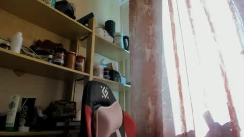 seductive_she_wolf online show from 11, 5, 2026