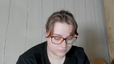 seductive_she_wolf online show from 13, 5, 2026