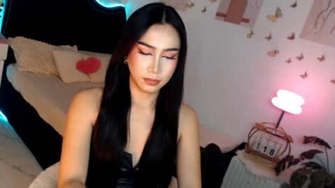 Snapshot of seductive_vana chatting on 17, 6, 2026 Vanessa online show from 17, 6, 2026