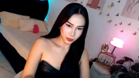Snapshot of seductive_vana chatting on 29, 6, 2026 Vanessa online show from 29, 6, 2026