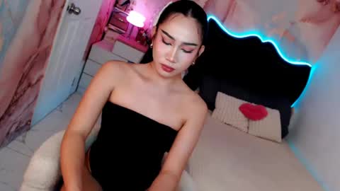 Snapshot of seductive_vana chatting on 30, 7, 2026 Vanessa online show from 30, 7, 2026