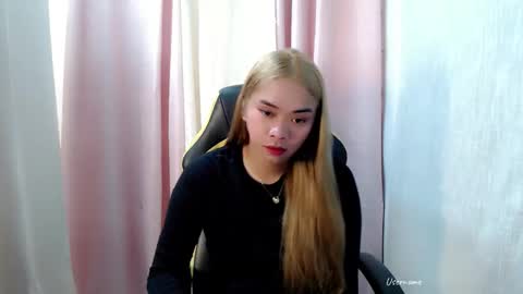 seductive_zyra online show from 22, 5, 2026