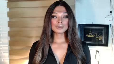 Deluxe online show from 25, 2, 2025