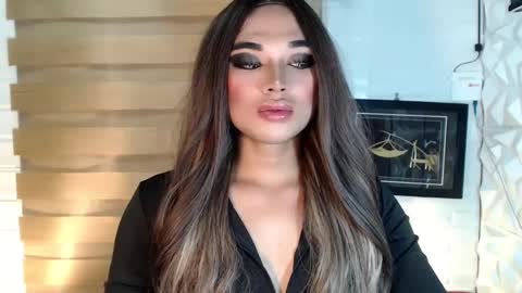 Deluxe online show from 27, 2, 2025