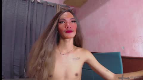 Snapshot of seductivehugecock69 chatting on 14, 4, 2026 seductivehugecock69 online show from 14, 4, 2026