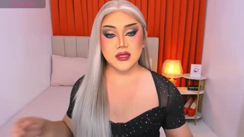 Natalie Mefford online show from 7, 3, 2025