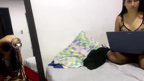 Snapshot of seduxionduo chatting on 2, 12, 2024 seduxionduo online show from 2, 12, 2024