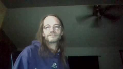 Snapshot of seeaaronscock chatting on 5, 11, 2025 Aaron Guitar online show from 5, 11, 2025