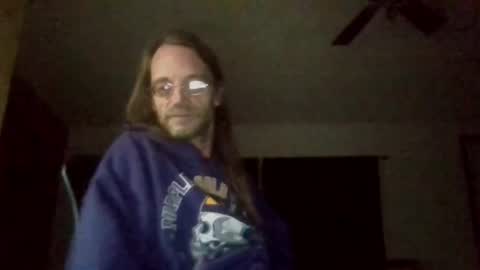 Snapshot of seeaaronscock chatting on 6, 11, 2025 Aaron Guitar online show from 6, 11, 2025