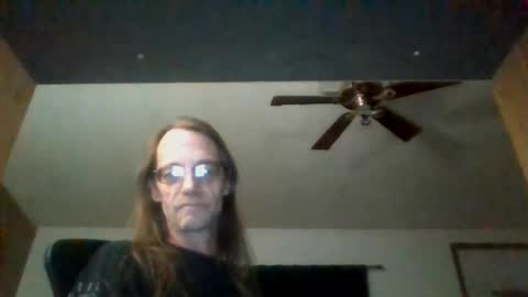 Snapshot of seeaaronscock chatting on 9, 7, 2026 Aaron Guitar online show from 9, 7, 2026