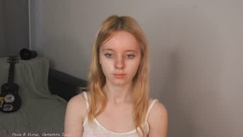 Snapshot of seebunny chatting on 21, 6, 2026 See Its honey bunny im Lana online show from 21, 6, 2026