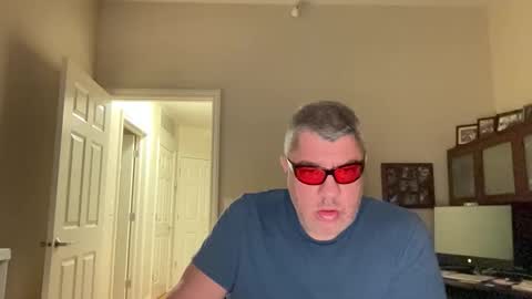 Snapshot of seekingmistress2 chatting on 14, 4, 2026 Sub4Mistress online show from 14, 4, 2026