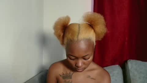 Snapshot of seexy_swiry chatting on 7, 3, 2025 seexy_swiry online show from 7, 3, 2025