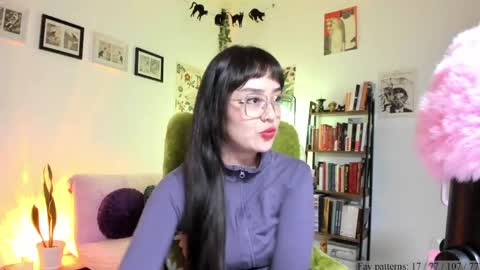 Snapshot of segismunda chatting on 22, 4, 2026 Luciana online show from 22, 4, 2026