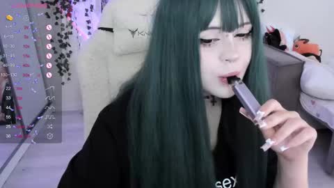 Snapshot of selena___cute chatting on 24, 9, 2025 Selena online show from 24, 9, 2025