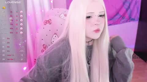 Snapshot of selena___cute chatting on 1, 7, 2026 Selena online show from 1, 7, 2026