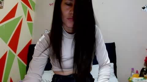 Snapshot of selena_candy19 chatting on 30, 9, 2025 selena_candy19 online show from 30, 9, 2025