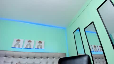 Selena online show from 6, 3, 2025