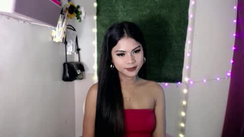 selena_fox2000 online show from 25, 4, 2026