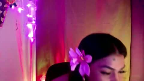 selena_fox2000 online show from 13, 5, 2026
