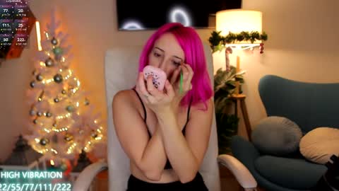 Snapshot of selena_lily chatting on 7, 12, 2024 Selena Lily online show from 7, 12, 2024