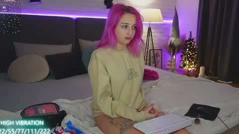 Snapshot of selena_lily chatting on 3, 1, 2025 Selena Lily online show from 3, 1, 2025