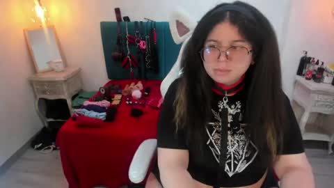 Selena Priscilla Blair Montenegro online show from 30, 5, 2026