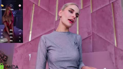 Selena online show from 25, 9, 2025